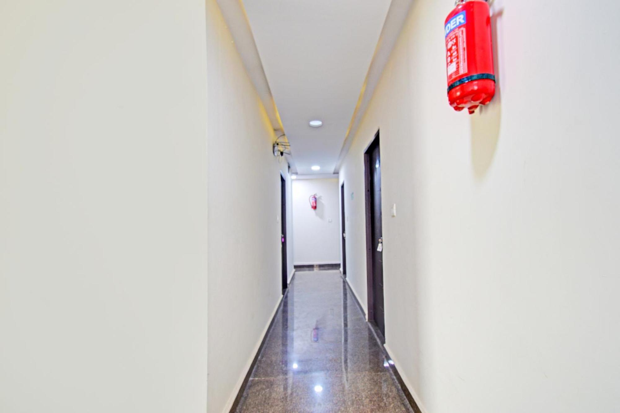 Super Hotel O Kondapur Hyderabad Formerly Dunes Inn Kondapur (Telangana) Exteriér fotografie